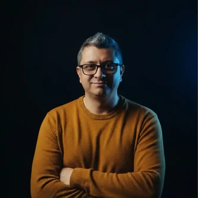 Gustavo Acapella - Instructor